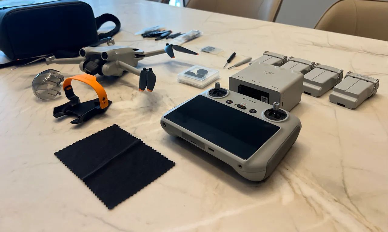 DRONE DJI MINI3 PRO - COMBO FLY MORE - Foto 2