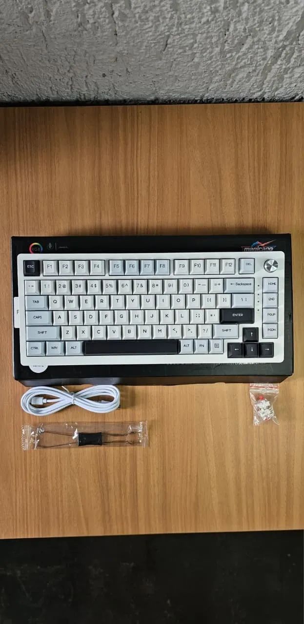 Teclado Mecânico MK 32 Magicago 75% Com Knob