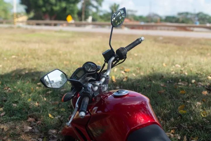 YAMAHA FAZER 250 (2011)  - Foto 5