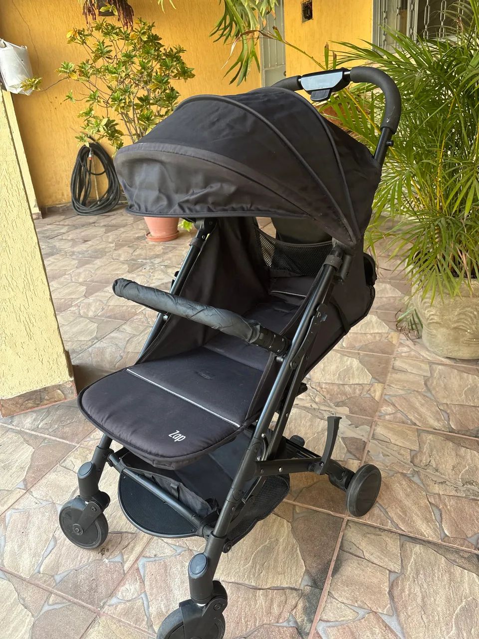 Carrinho de bebê Burigotto - Novinho  - Foto 2
