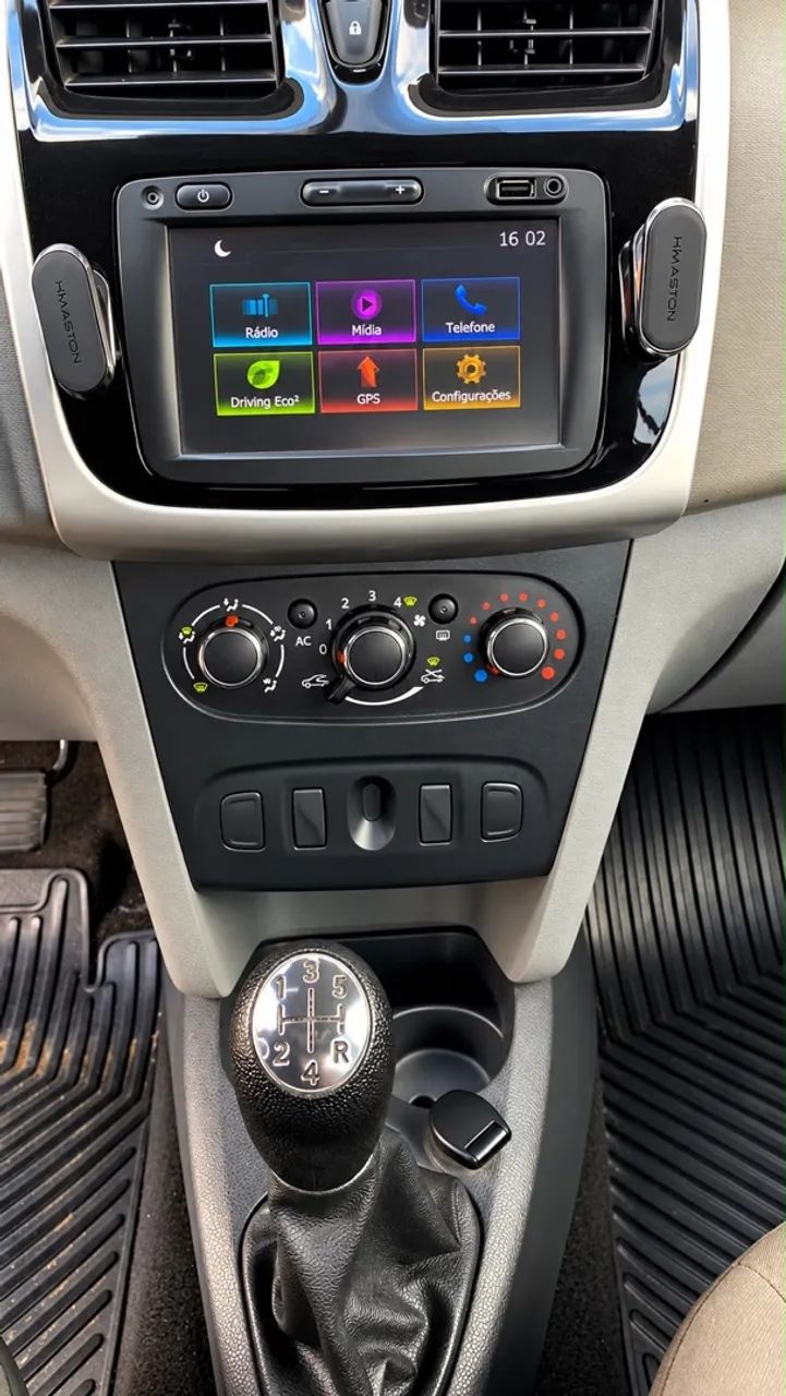 Renault Logan Expression Flex 1.0 12V 4P 2017 - Foto 3