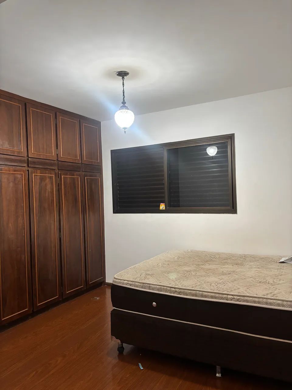 APARTAMENTO COMPARTILHADO 