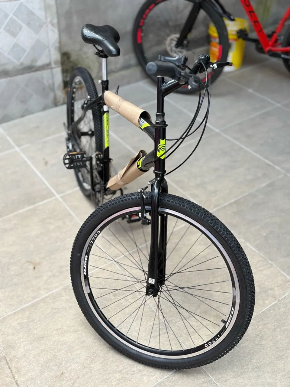 BICICLETA COLLI - ARO 26 - Foto 4