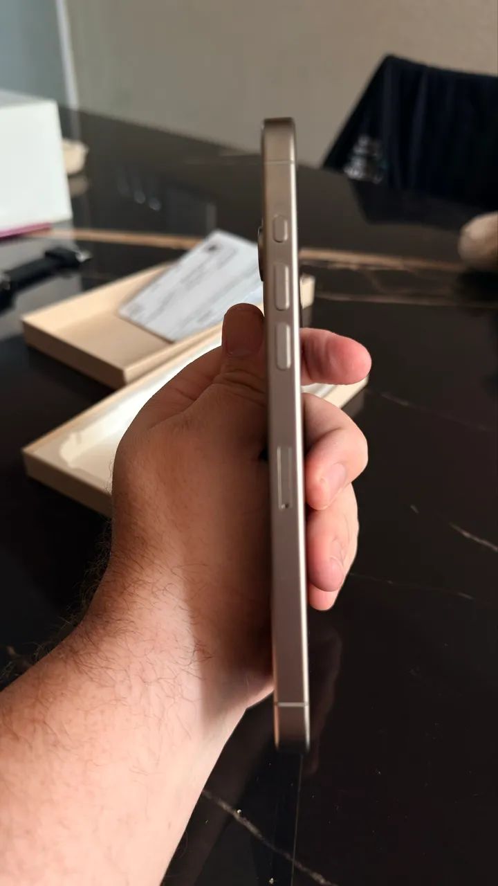 iPhone 15 pro max 256 GB - Foto 4