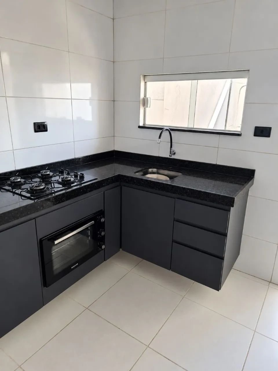 Casa semimobiliada Nilo Coelho  - Foto 4
