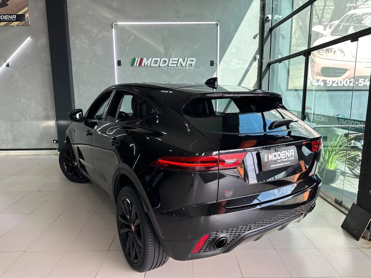 Jaguar E-Pace 2.0 AWD 249cv Aut. 2019 - Foto 4