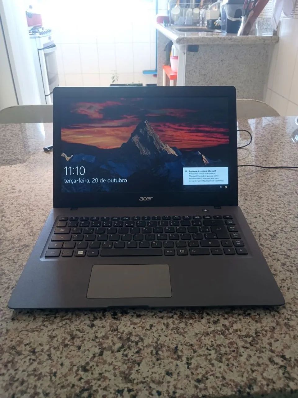 Notebook Acer Aspire One 14? Celeron 2GB RAM 32GB - Funcionando