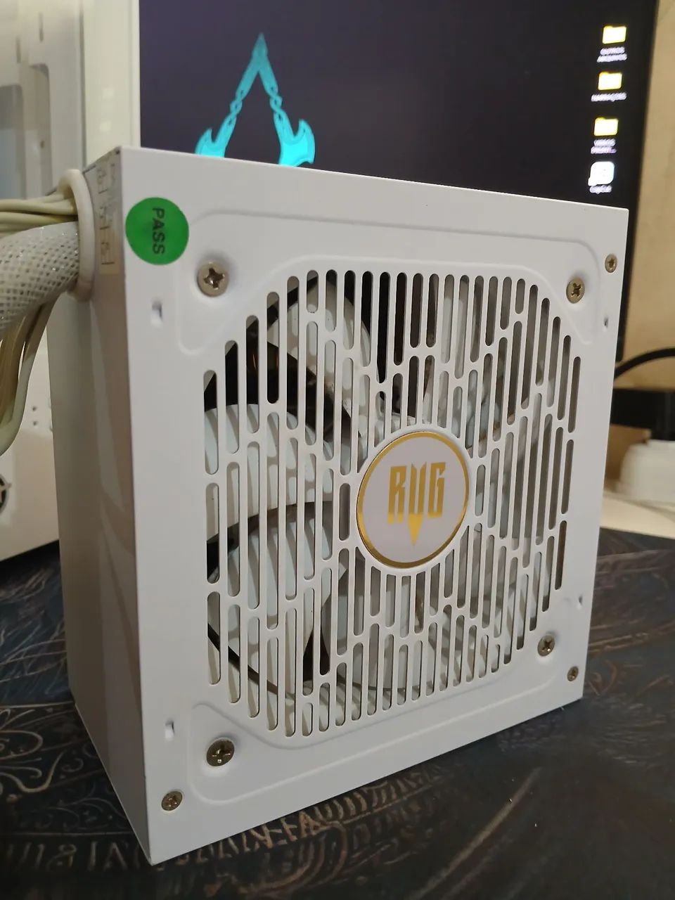 Fonte gamer Revenger 550w 80 plus - Foto 3
