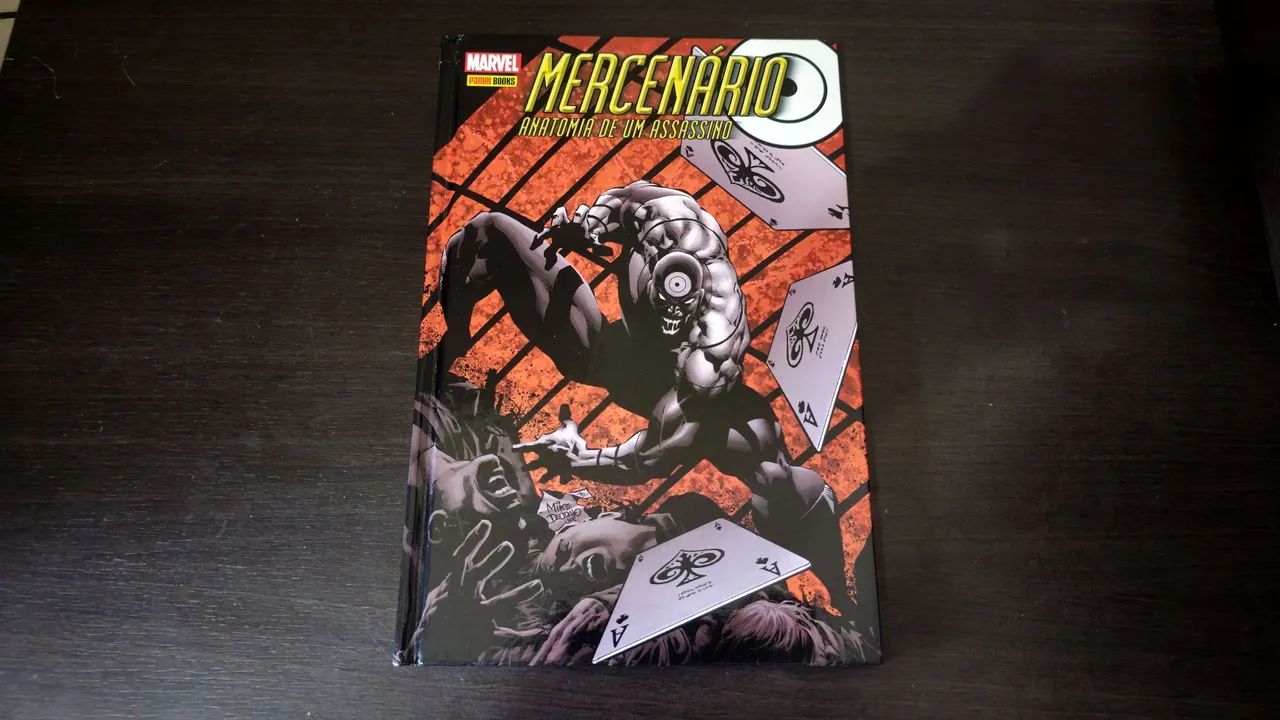 Mercenário - Anatomia de um Assassino - Marvel - HQ Panini
