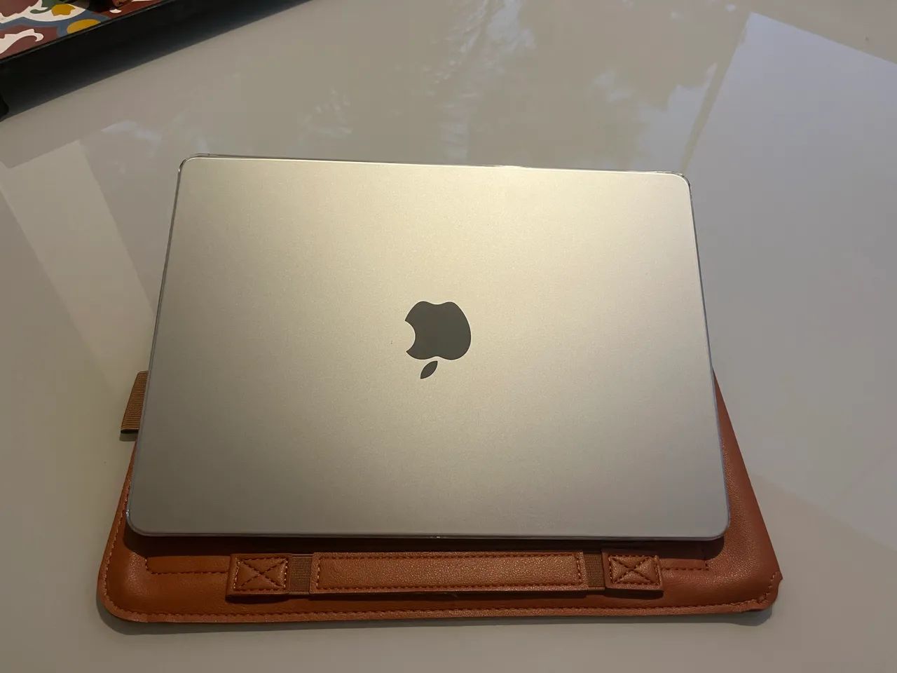 Apple MacBook Air M2 (2022) MLY03LL/A Silver 13.6
