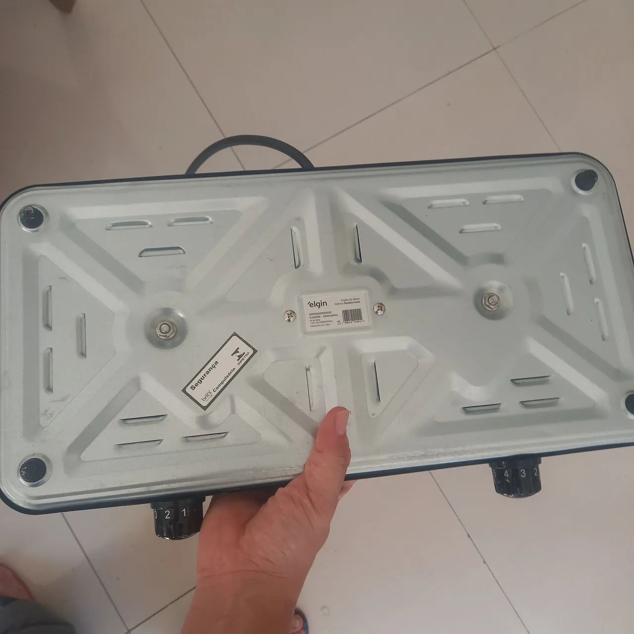 Fogão elétrico 220v elgin - Foto 4
