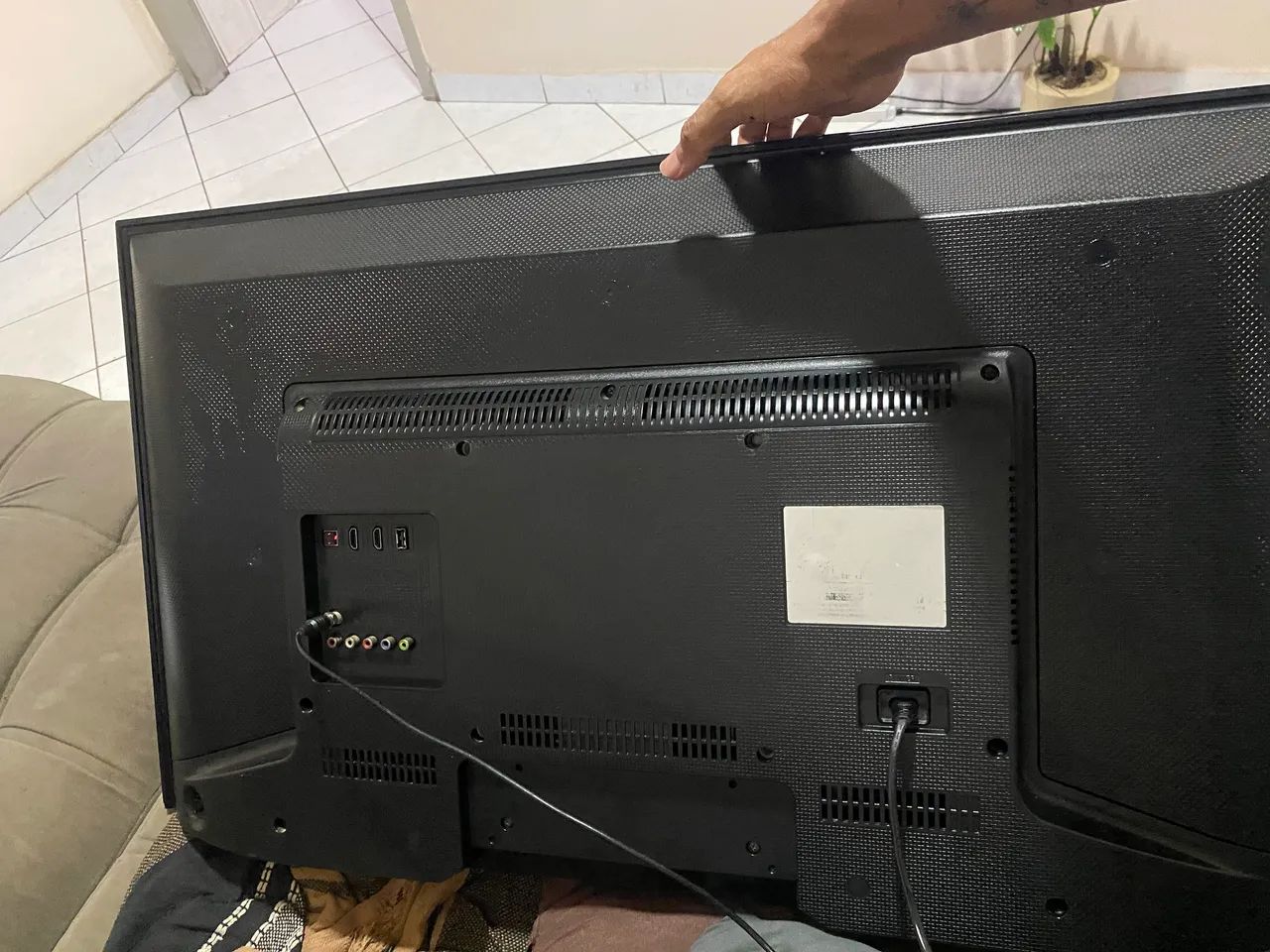 Tv 40 digital led não é smart  - Foto 3