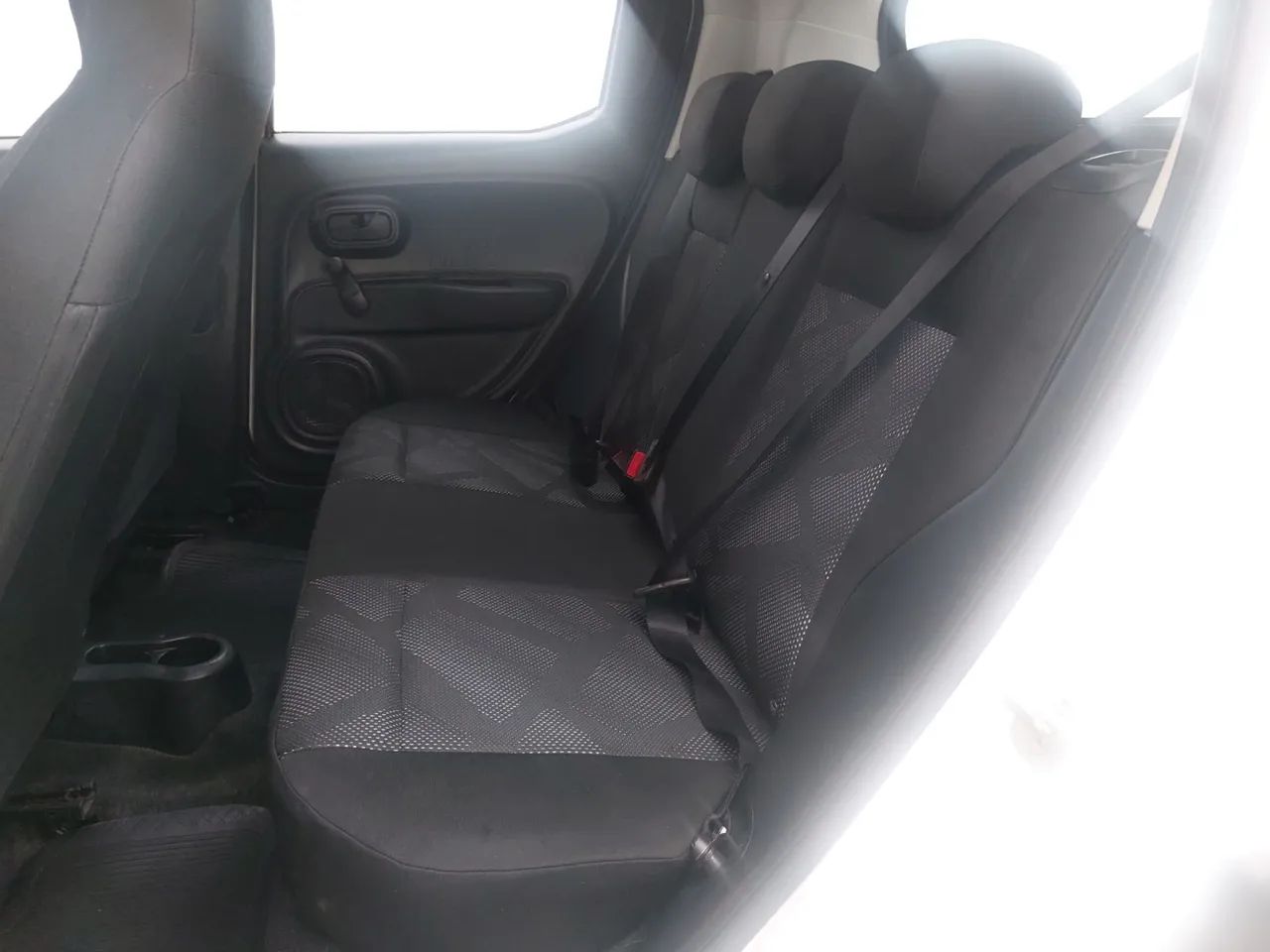 Fiat Mobi LIKE 1.0 Fire Flex 5p., foto 17 de 18