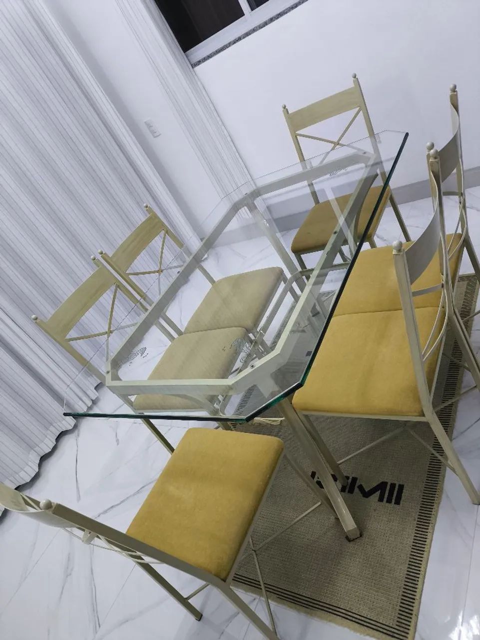 Mesa de Jantar de Ferro com Tampo de Vidro + 6 Cadeiras - Foto 4