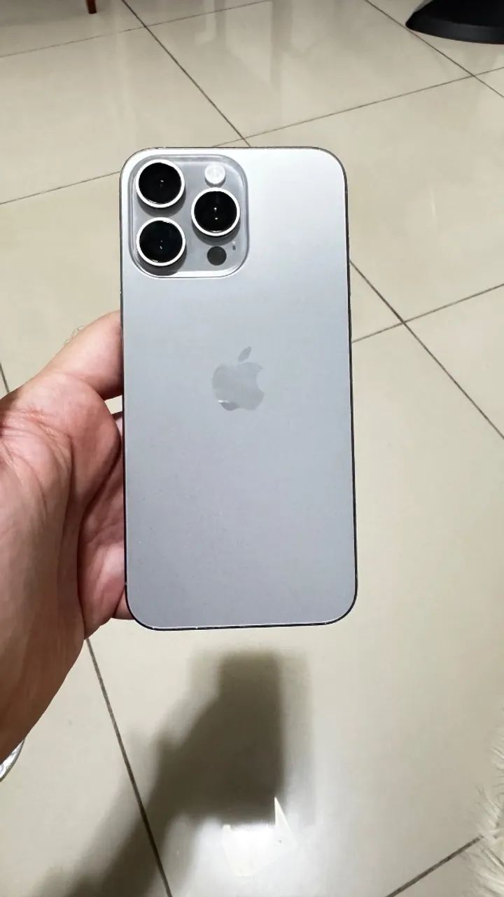 iPhone 15 Pro Max 256gb - Foto 2