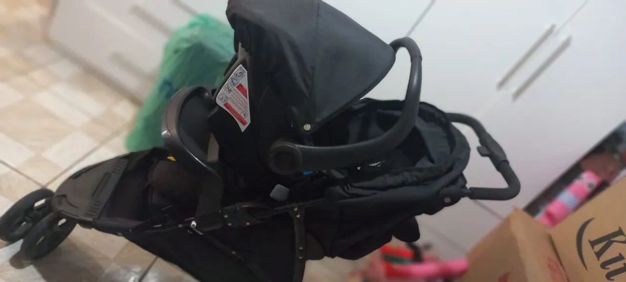 Carrinho de bebê com bebê conforto da Galzerano  - Foto 5