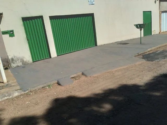 vendo uma casa Setor  Palmares Trindade go * falar com adão 