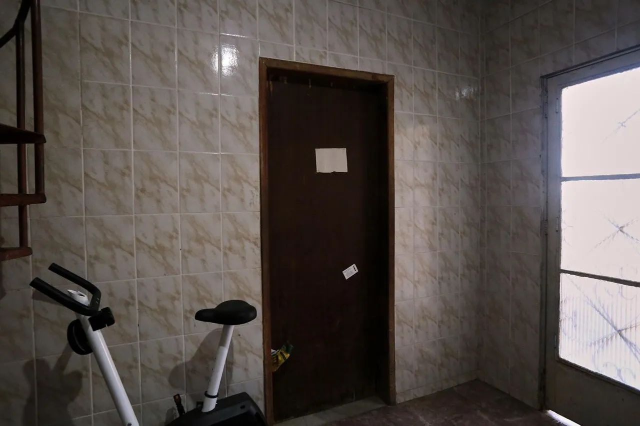 Casa à Venda - Concórdia, 3 Quartos, 200 m2 - Foto 5
