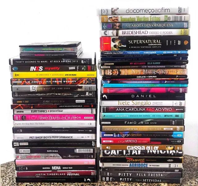 52 Dvds + 2 cds = ( Alguns duplos ) - Só vendo Combo Completo !!!
