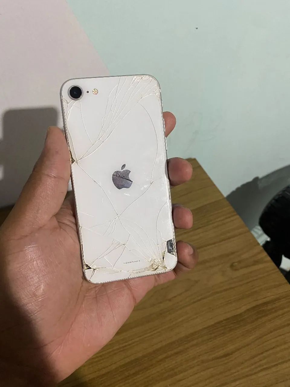 Iphone SE 2? geração - Foto 3