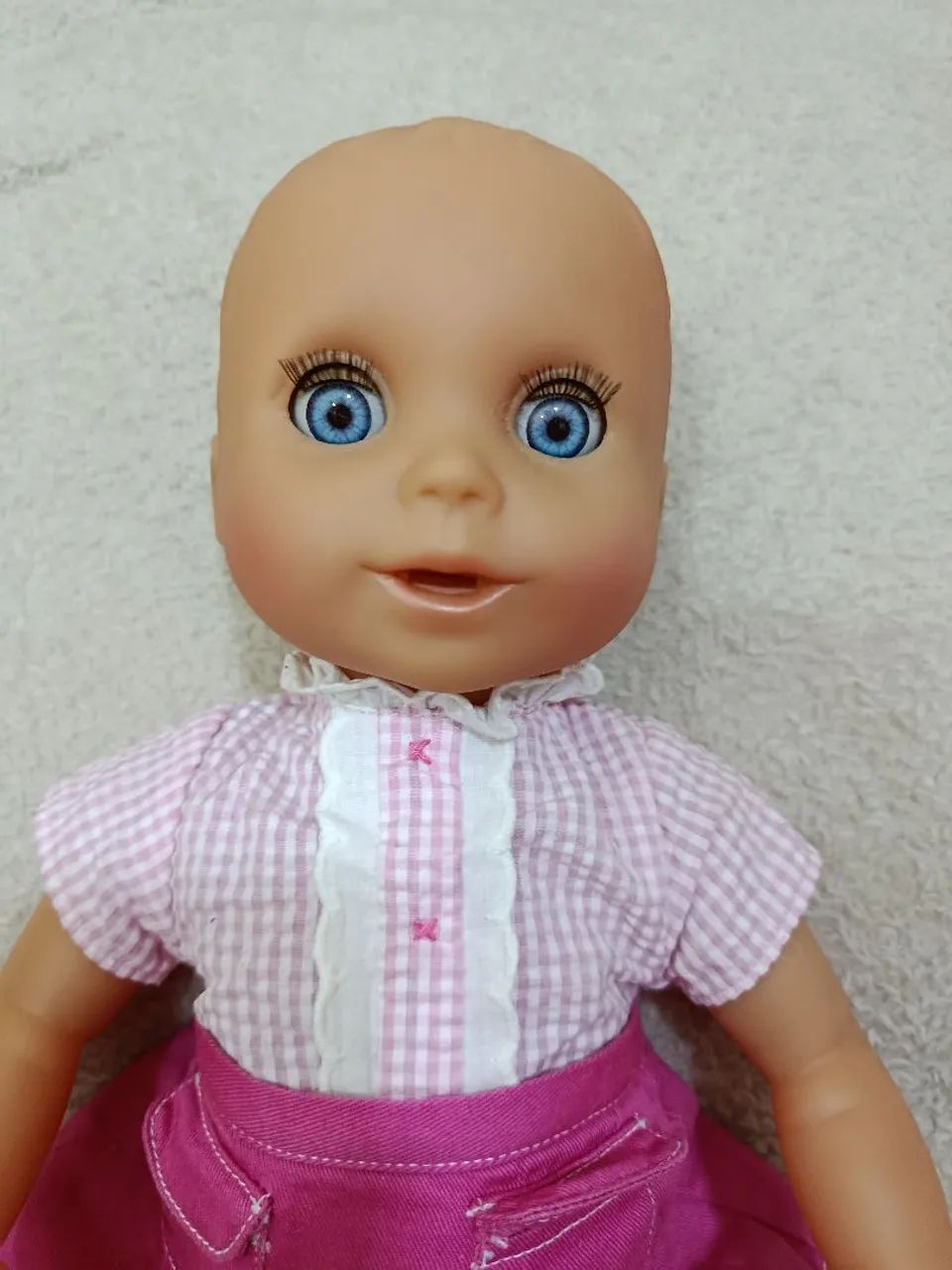Linda Boneca da marca Chicco