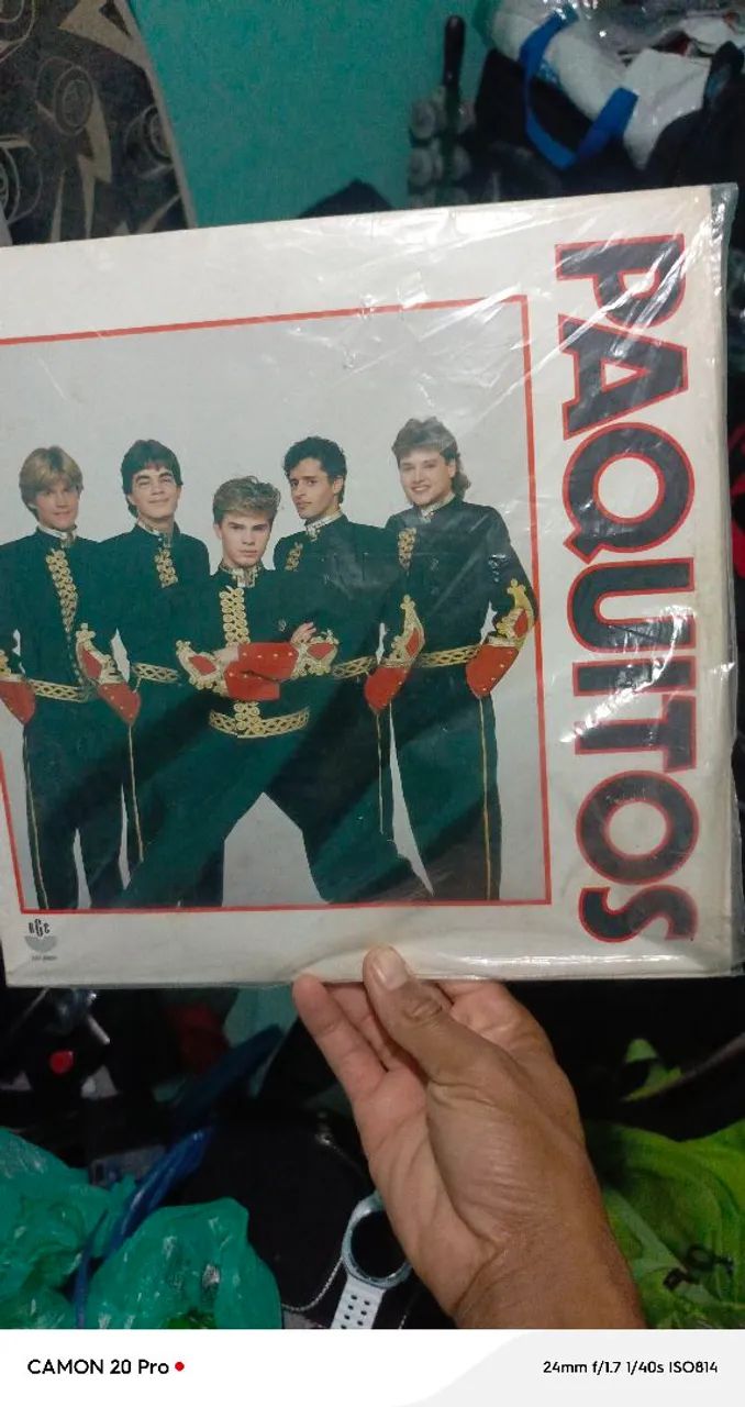 LP Paquitos com poster!