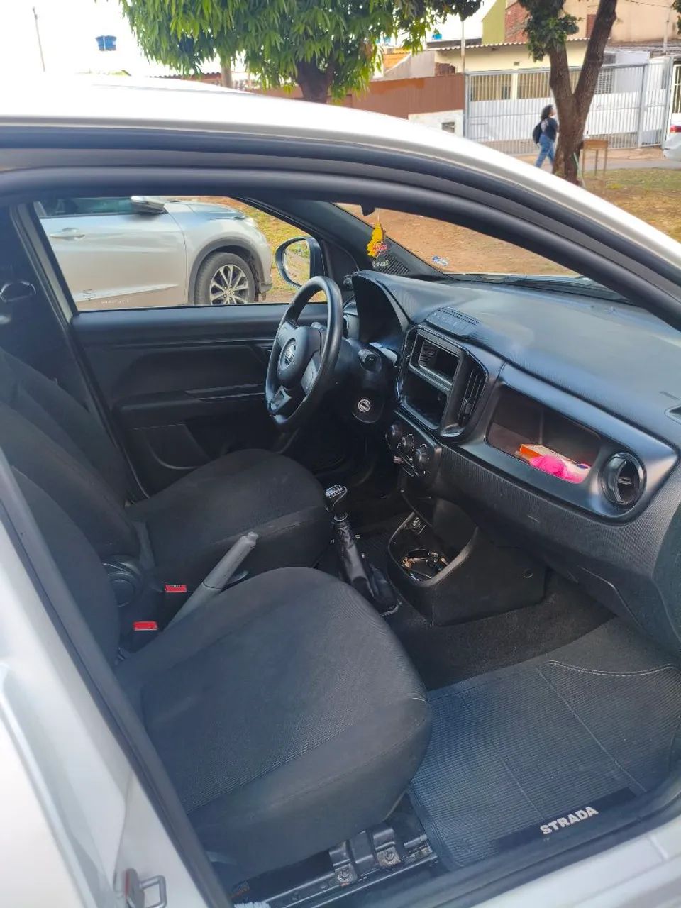 Fiat Strada Endurance 1.4 Flex 8V CS Plus 2023 - Foto 4