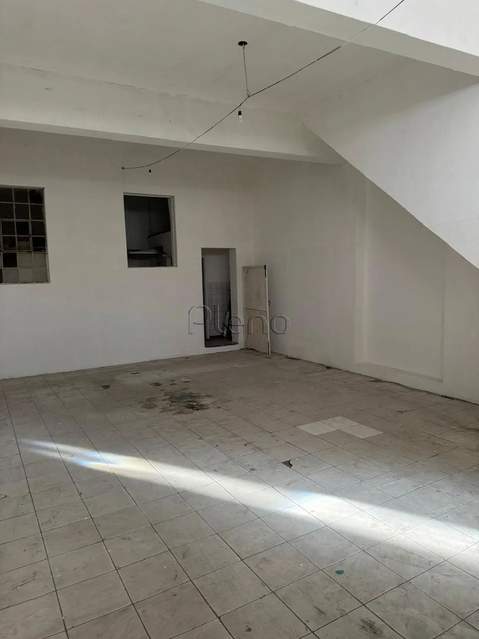 Prédio à venda em Campinas, Setor Misto, com 1 quarto, com 270 m² - Foto 2