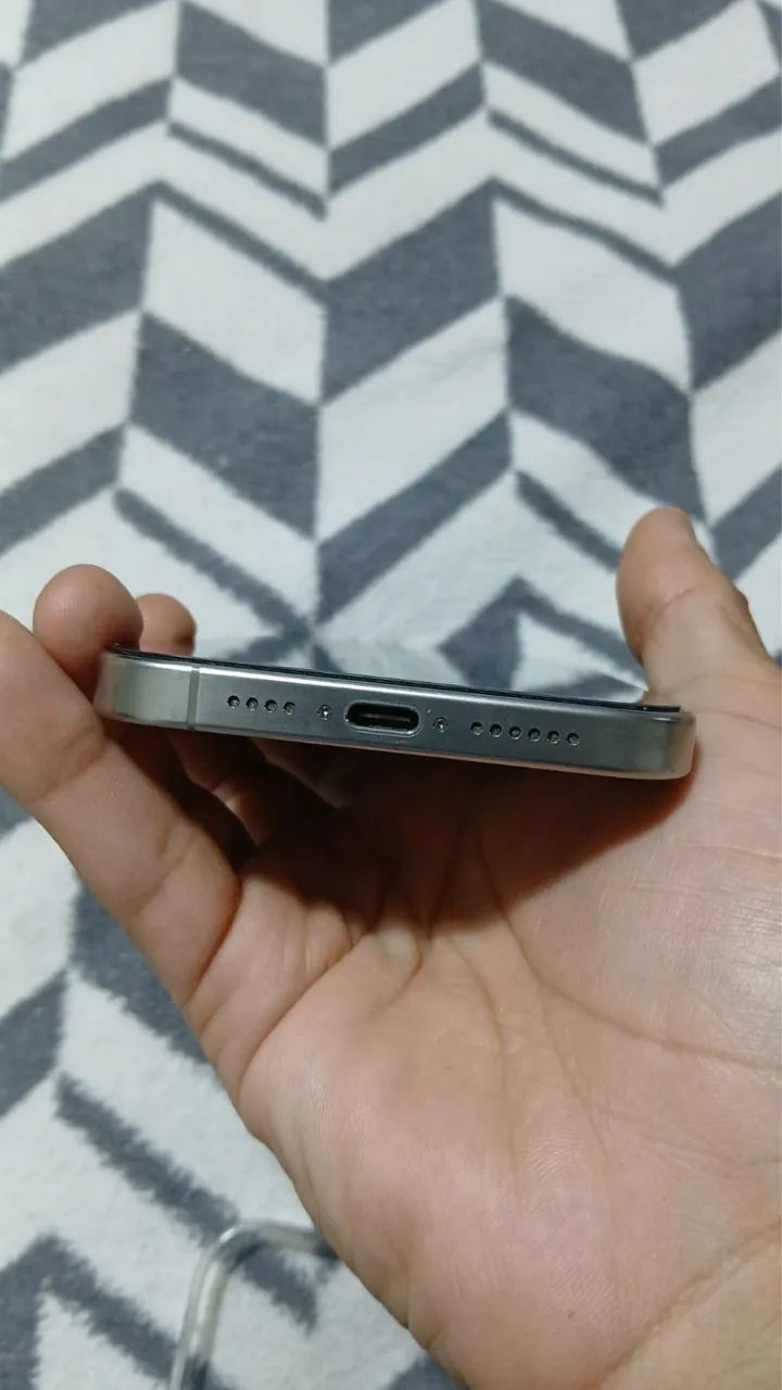 Iphone 15 Pro Max Titanio Natural 256 GB (com caixa) - Foto 4