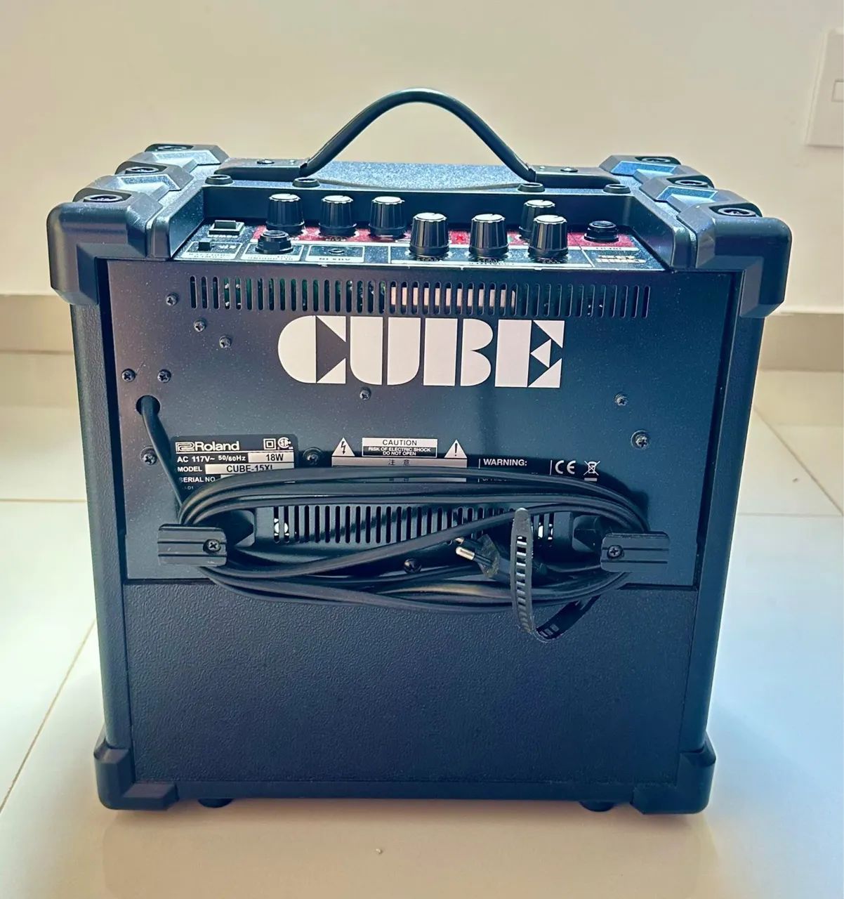 Amplificador Roland Cube 15XL