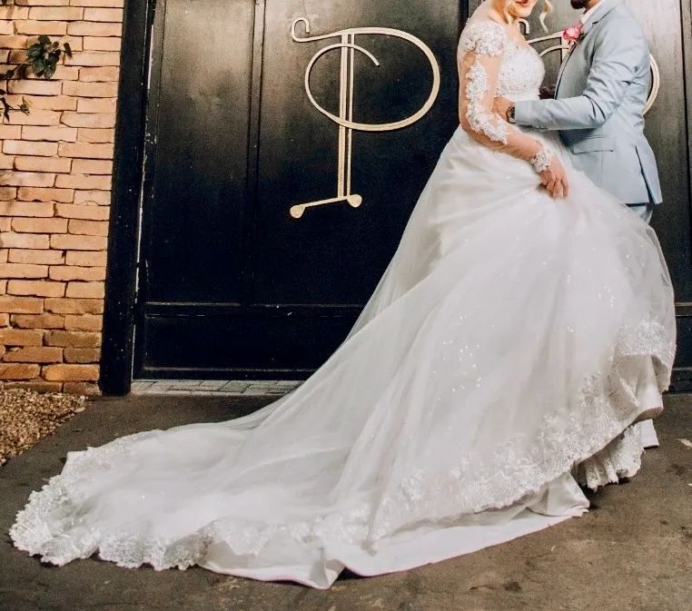 Vestido de noiva + Saiote + Véu - Foto 4