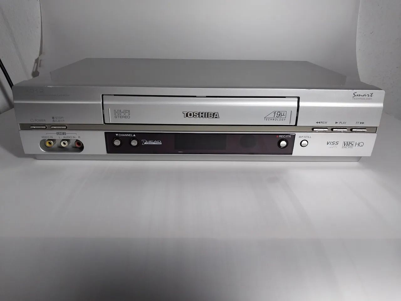 Video Cassete Semp Toshiba X912 em ótimas condições e funcionando  - Foto 2