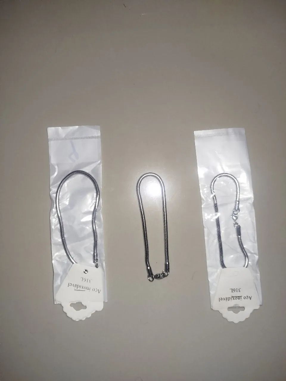 3 pulseiras em aço inoxidável