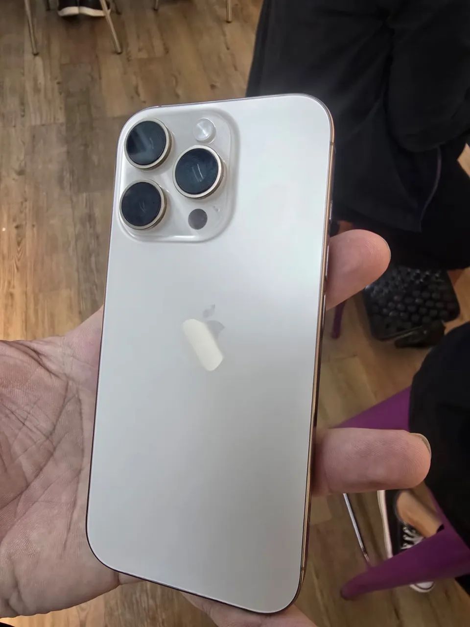 iPhone 16 256GB 