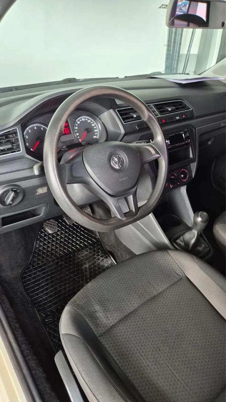 Volkswagen Saveiro Robust 1.6 Total Flex 16V 2023 - Foto 2