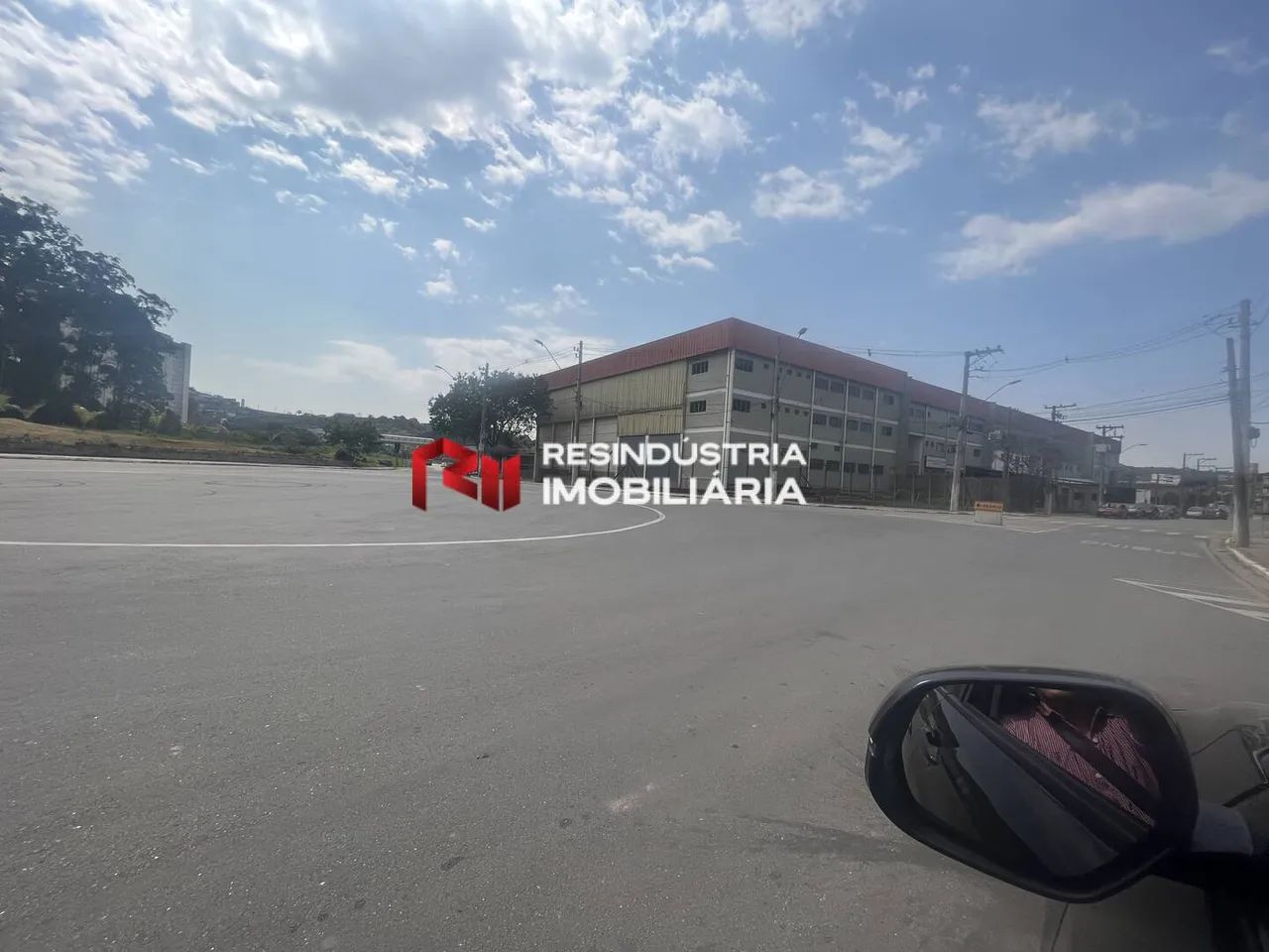Galpão de 1.146 m² para Locação em Barueri - SP .