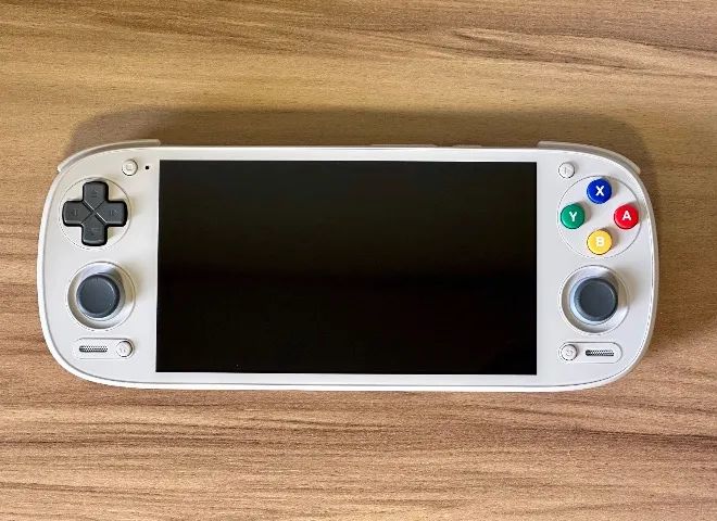 Retroid Pocket 5 AMOLED com Dual Screen, Impecável - Consoles de