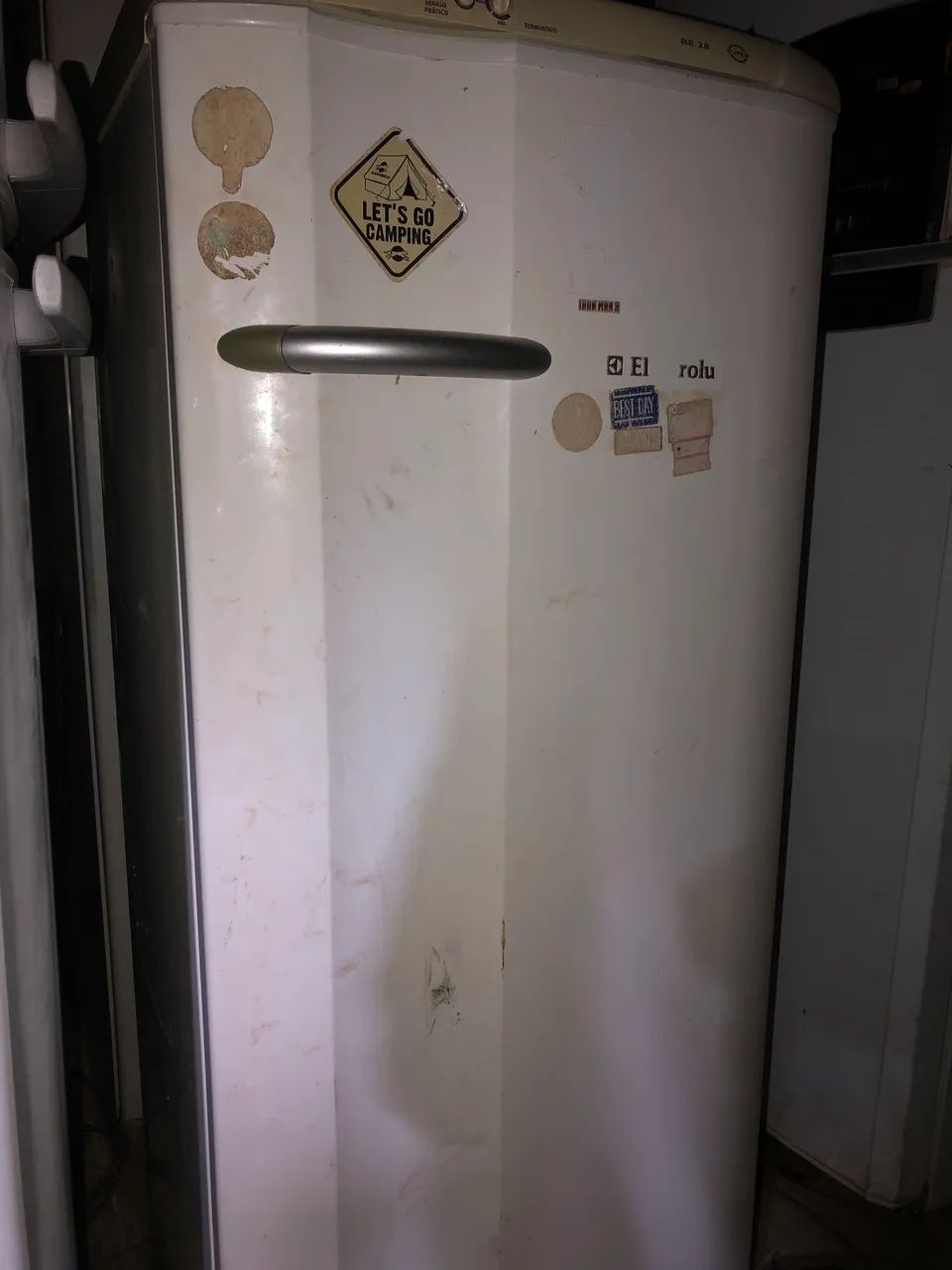 Geladeira Electrolux 280 litros 