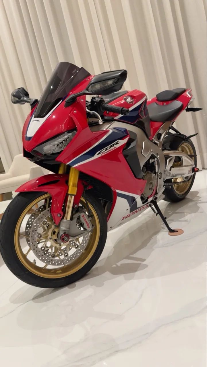 Cbr fireblade 1000 sp  - Foto 2