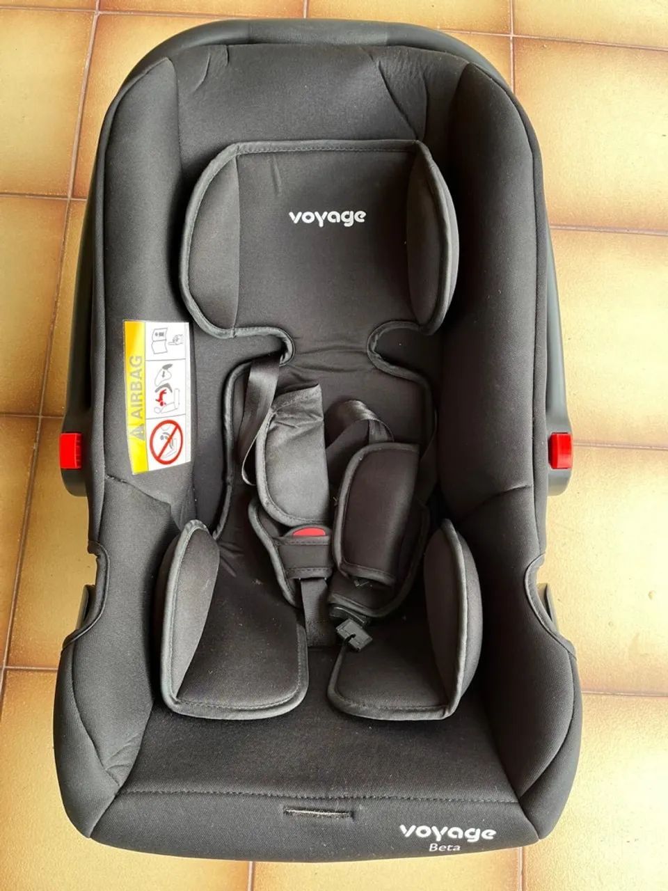 Carrinho de bebê + Bebê conforto Voyage - Foto 3