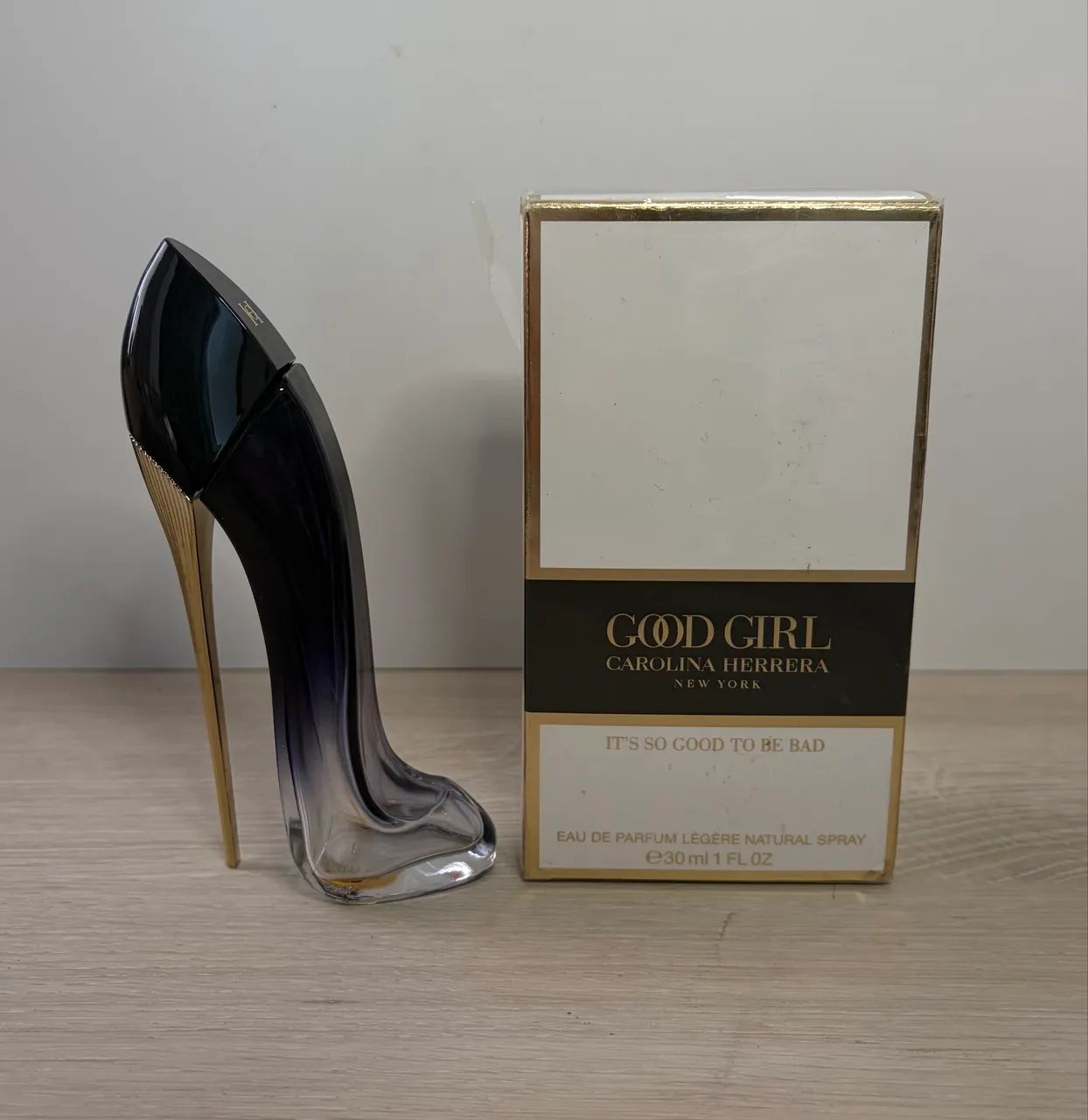 Frasco vazio Good Girl Carolina Herrera  - Foto 2