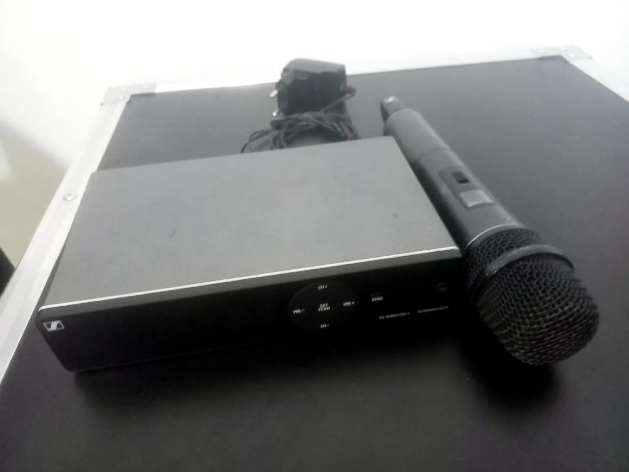 Microfone Sem Fio Sennheiser XS Wireless1 - Foto 5