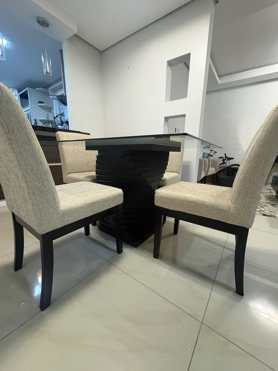 Mesa de Jantar 4 cadeiras - Foto 2