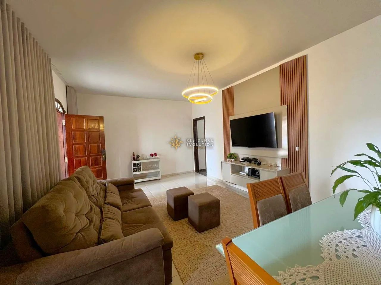 Casa, 6 quartos, 2 suites, 6 vagas - Foto 3