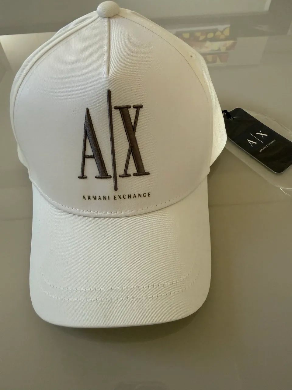 Boné Armani Exchange original branco logo bordado  - Foto 2