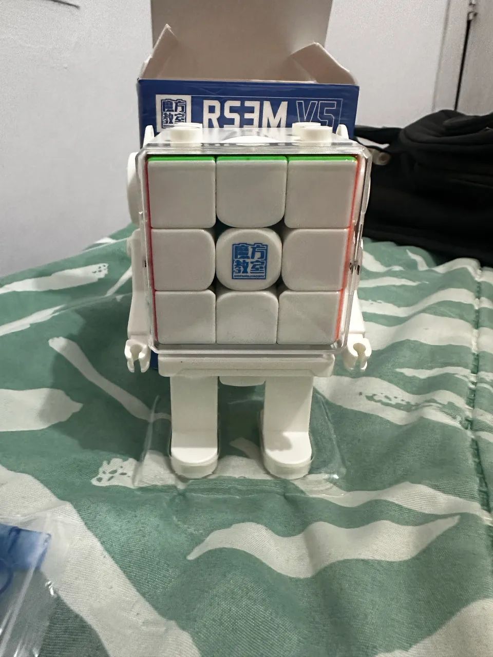 MOYU RS3M V5 maglev ballcore UV coated