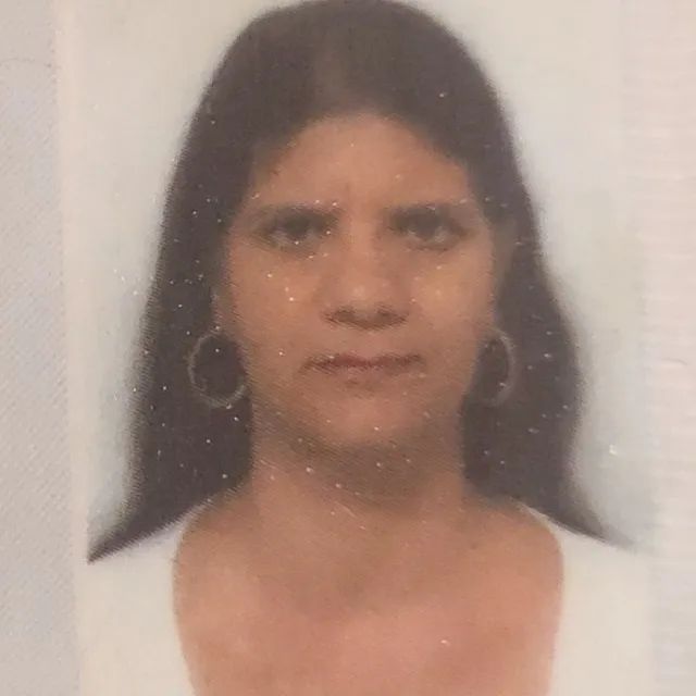 Técnica de enfermagem e cuidadora de idosos 