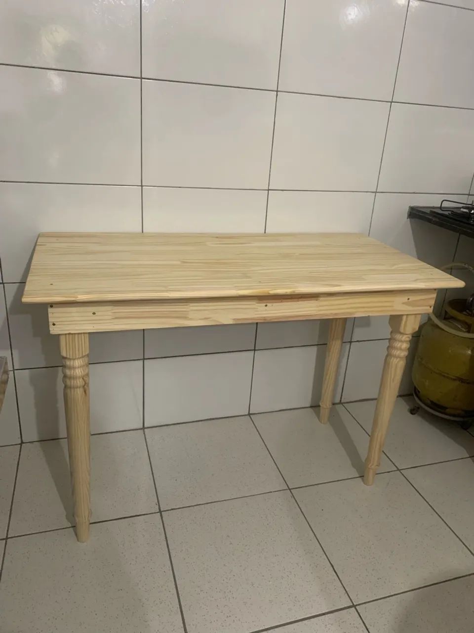 Mesa de pinus 120x60x83 - Foto 4