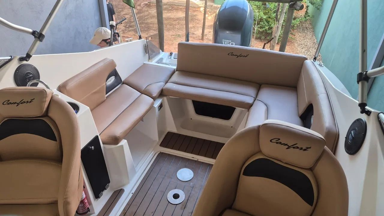 Lancha cabinada 150 HP - Foto 5