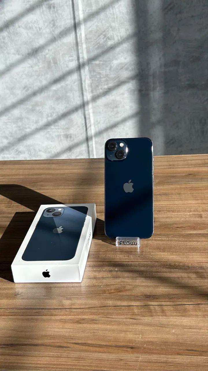 iPhone 13 midnight 128GB 